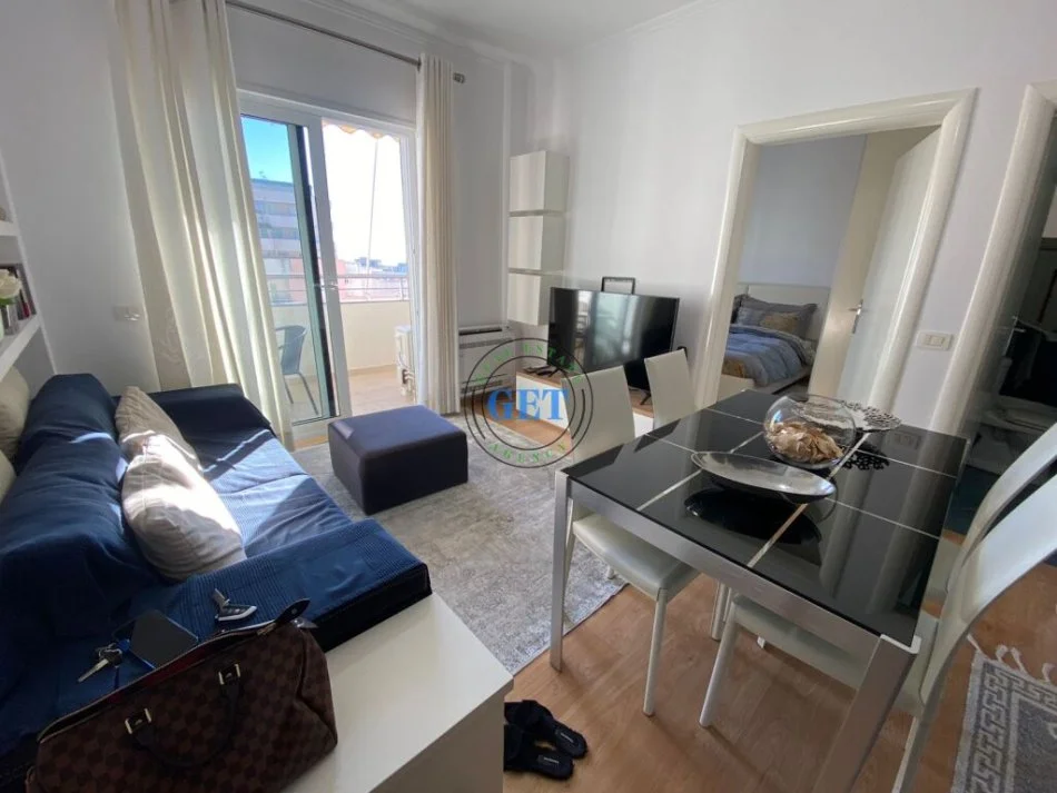 Durres, jepet me qera apartament 1+1 Kati 7, 40 m² 500 € 