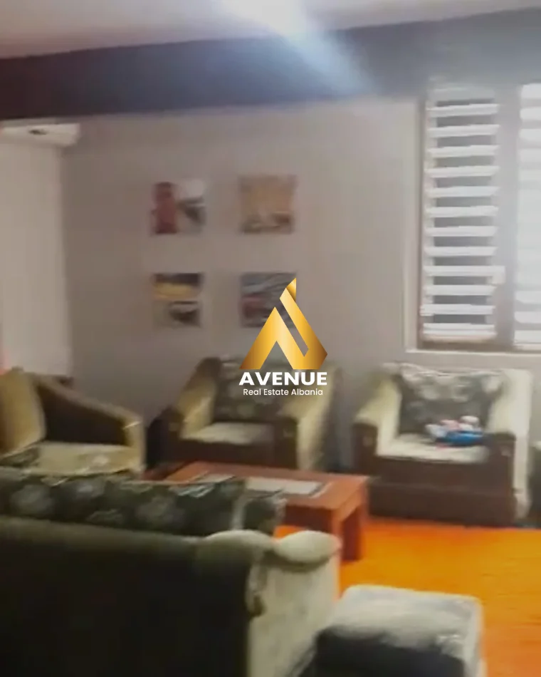 Sarande, shitet apartament 2+1 Kati 2, 100 m² 201.200 € (Rruga Mitat Hoxha)