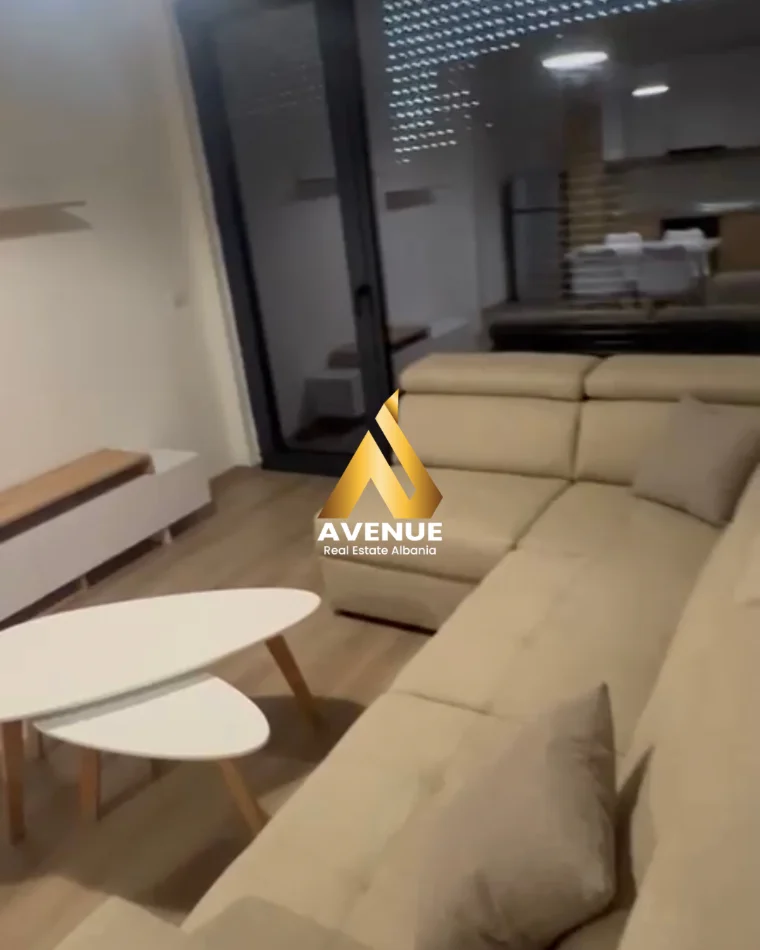 Shqiperi, jepet me qera apartament 1+1 Kati 2, 65 m² 500 € (Rruga 29 nentori)