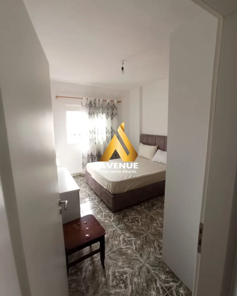 Tirane, jepet me qera apartament 2+1 Kati 6, 85 m² 600 € (Rruga Muzaket)