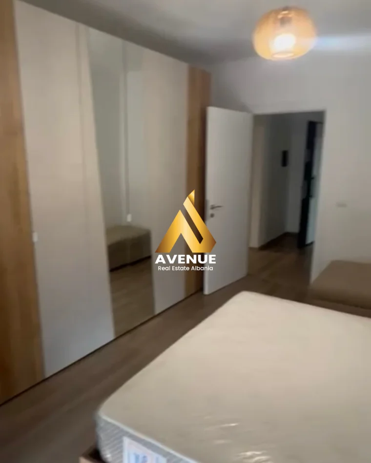 Shqiperi, jepet me qera apartament 1+1 Kati 2, 65 m² 500 € (Rruga 29 nentori)