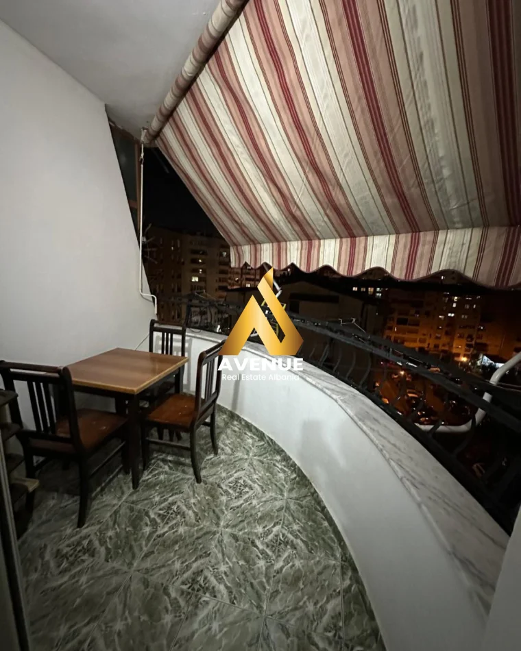 Tirane, jepet me qera apartament 2+1 Kati 6, 85 m² 600 € (Rruga Muzaket)