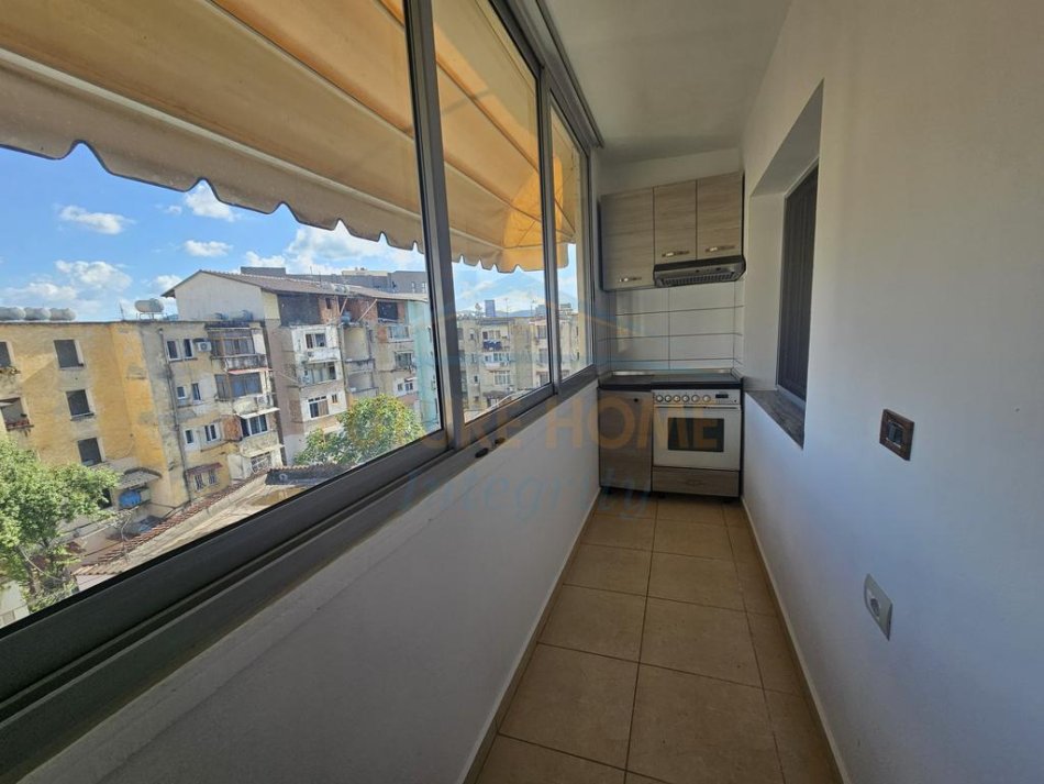 Tirane, shitet apartament duplex Dublex , 112 m² 160.000 €