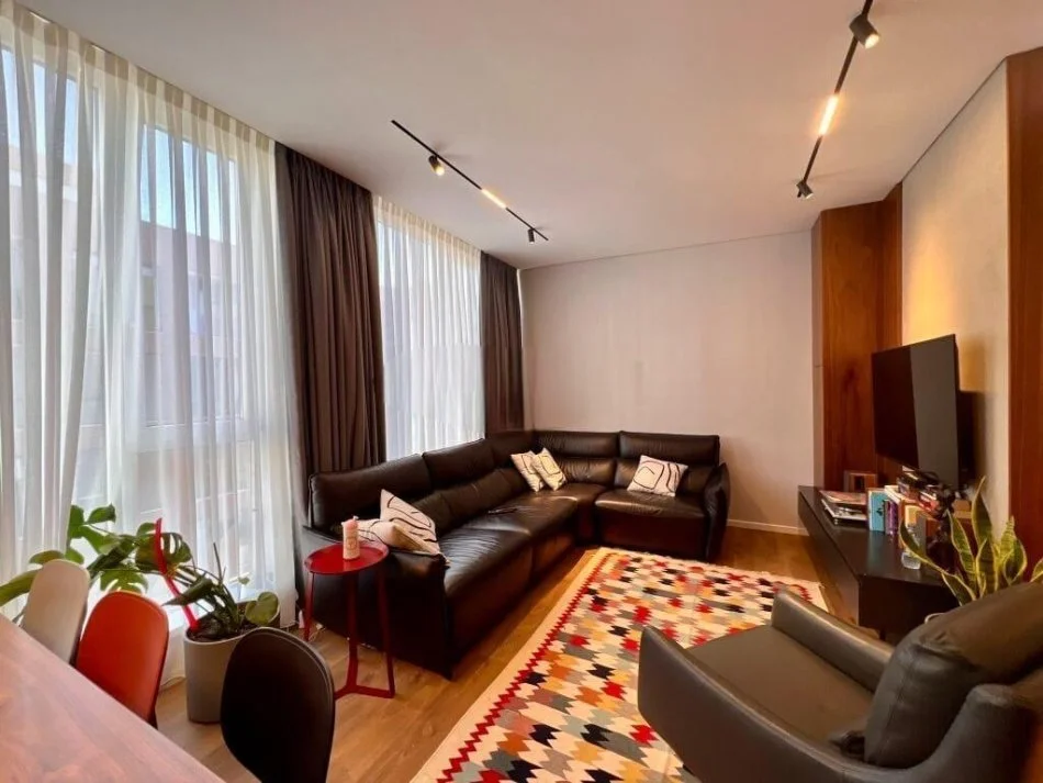 Tirane, shitet apartament 2+1 Kati 5, 90 m² 220.000 € (BULEVARDI RI)