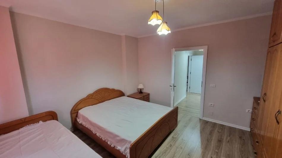 Tirane, jepet me qera apartament 1+1 Kati 7, 60 m² 530 € (Don Bosko)