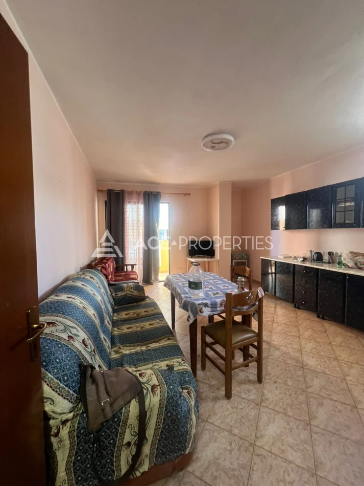 Durres, jepet me qera apartament 1+1+Ballkon Kati 3, 75 m² 300 € 