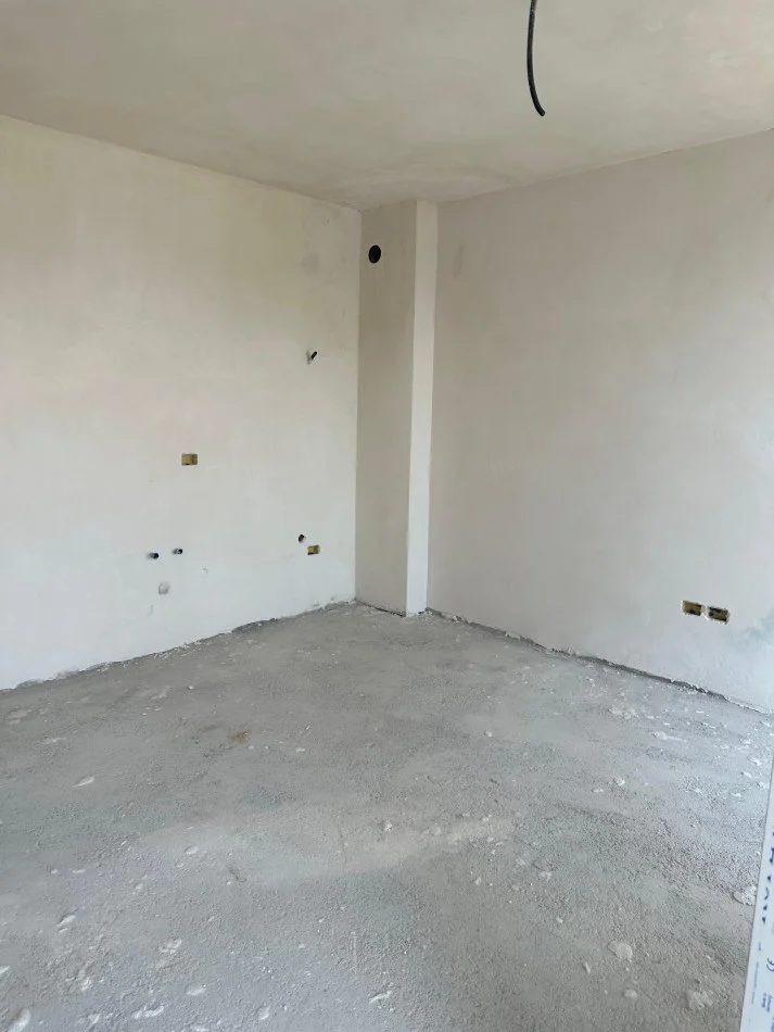 Apartament OKAZION për Shitje  Golem, Durres