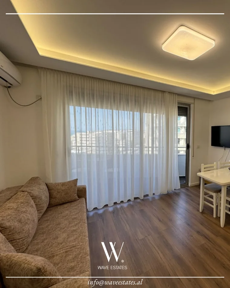 Durres, jepet me qera apartament 1+1 , 58 m² 450 € (Shkembi i Kavajes)