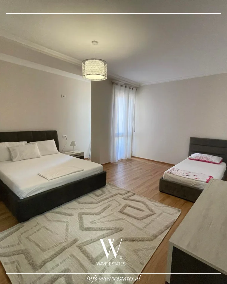 Durres, jepet me qera apartament 1+1 , 75 m² 550 € (Rruga e Portit)