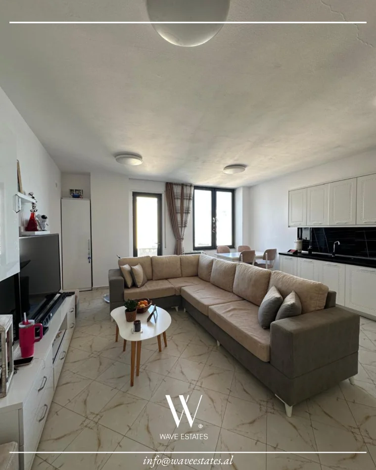 Durres, jepet me qera 2+1 , 112 m² 1.200 € (Vollga)