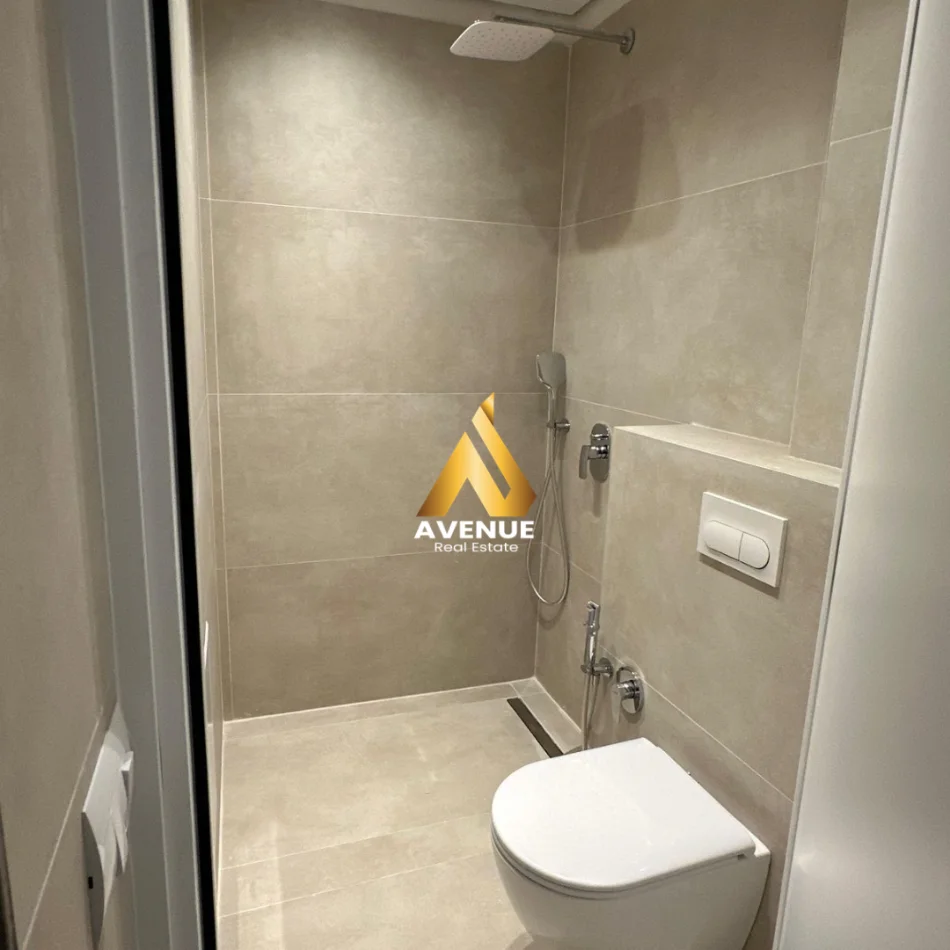 Tirane, jepet me qera apartament 2+1 Kati 3, 105 m² 850 € 