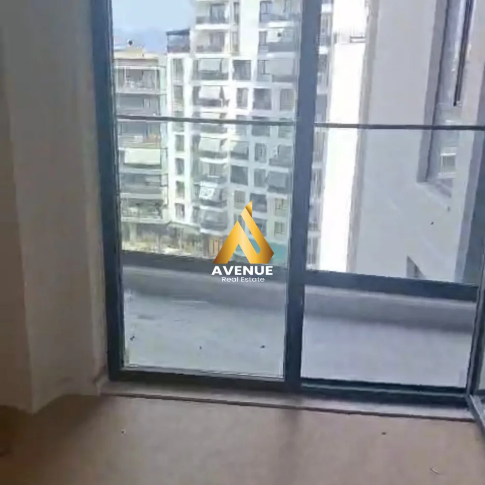 Tirane, shitet apartament 2+1 , 97 m² 192.000 € (Rruga E Dafinave)