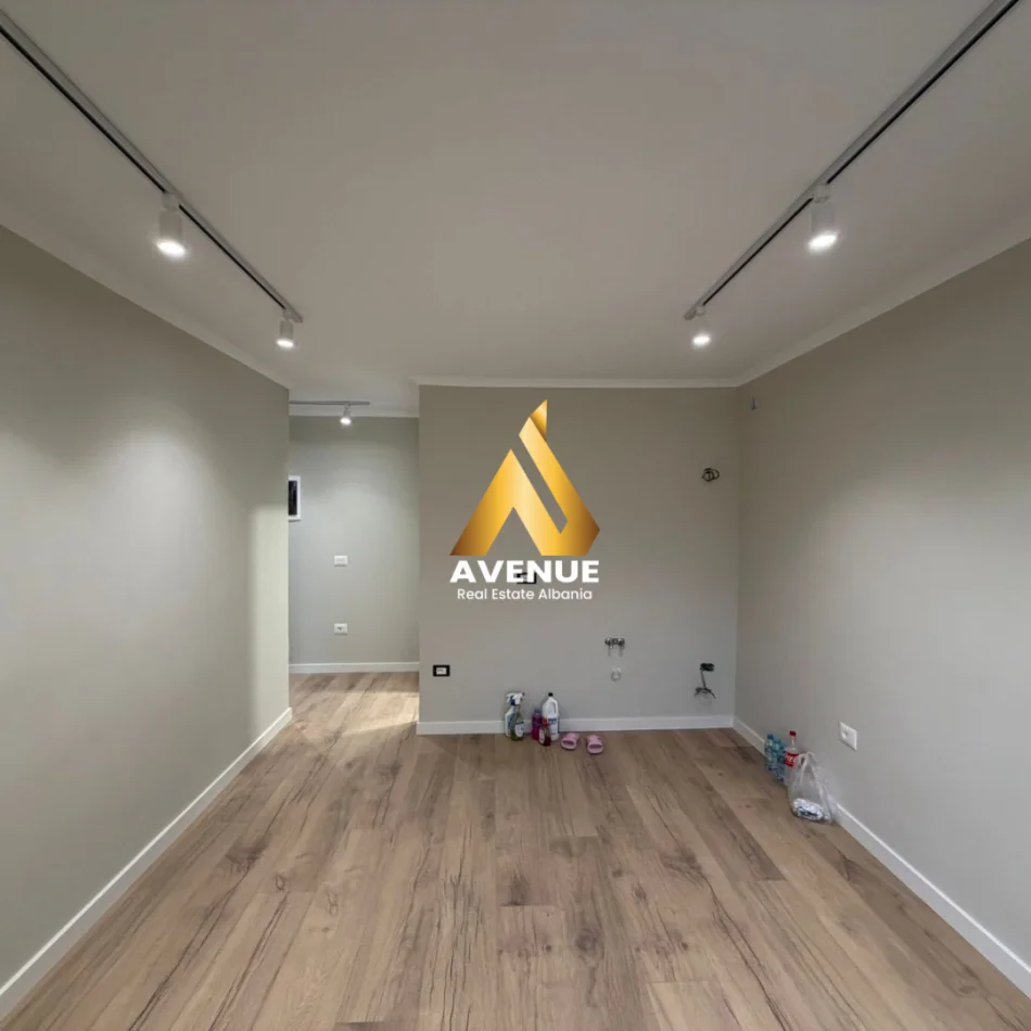 Tirane, shitet apartament 1+1+Ballkon Kati 5, 125.000 € (21 Dhjetori)