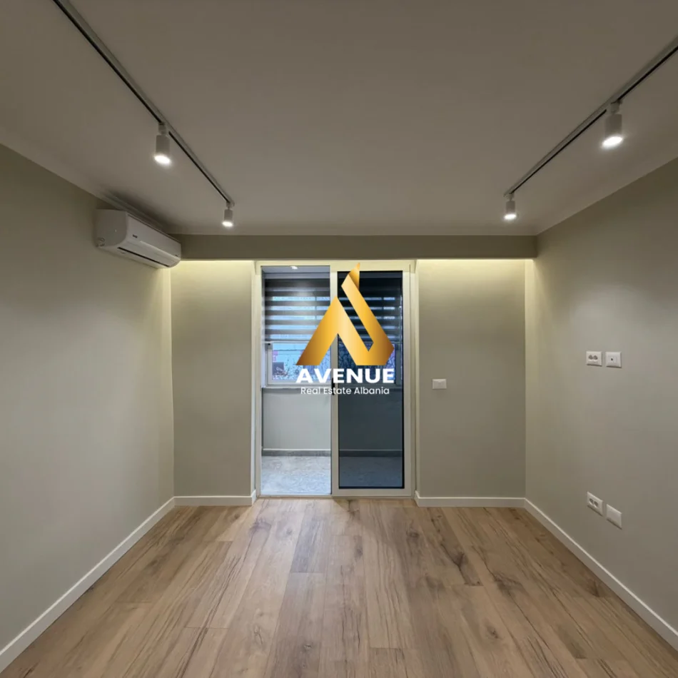 Tirane, shitet apartament 1+1+Ballkon Kati 5, 125.000 € (21 Dhjetori)