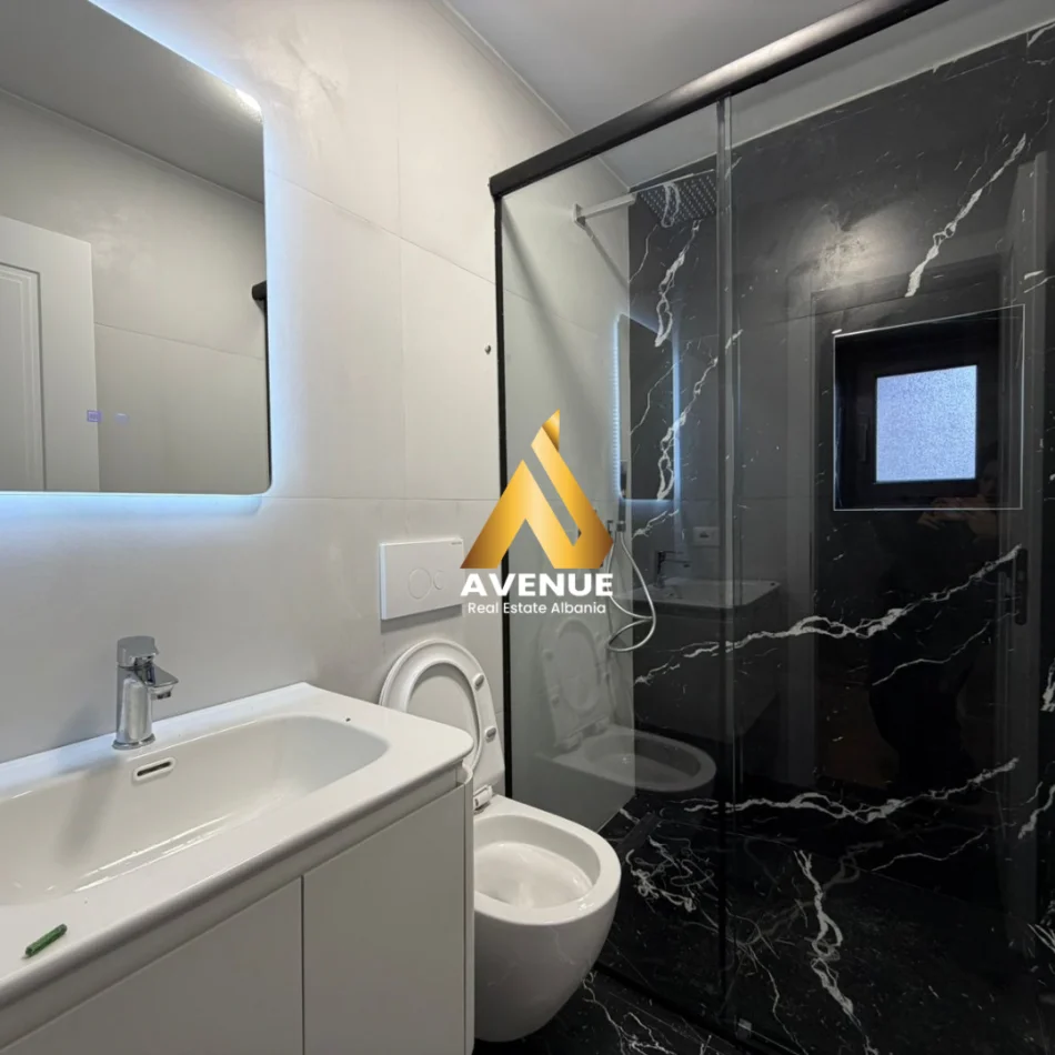 Tirane, shitet apartament 1+1+Ballkon Kati 5, 125.000 € (21 Dhjetori)