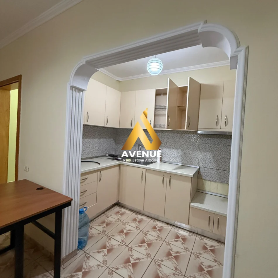 Tirane, shitet apartament 1+1+Ballkon Kati 2, 58 m² 105.000 € (Irfan tomini)