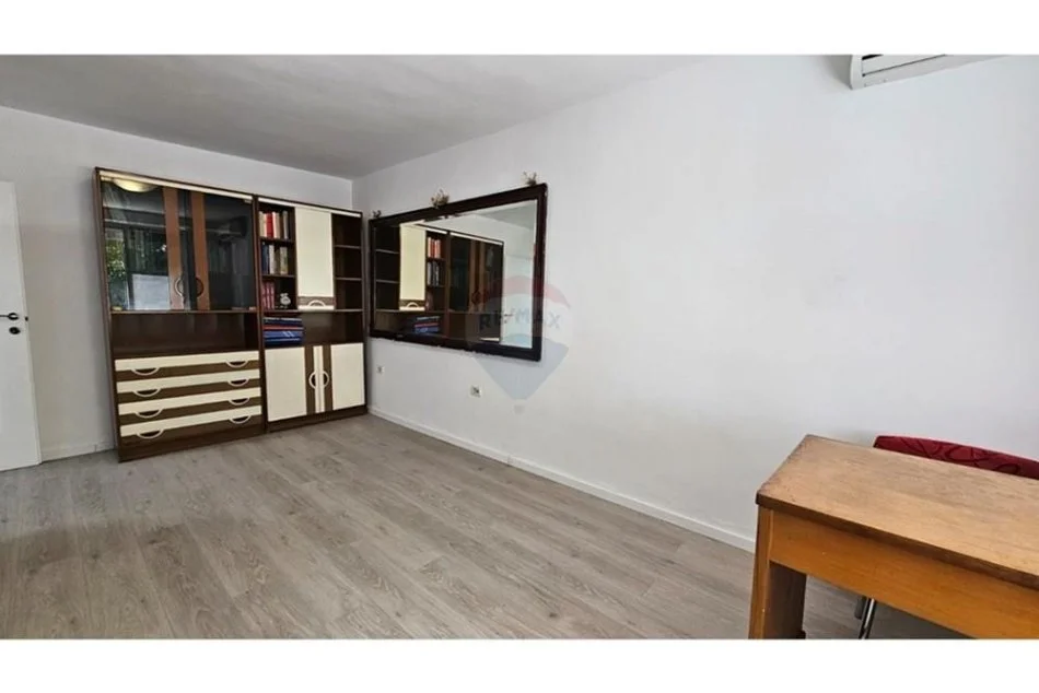 Tirane, jepet me qera apartament 2+1 , 65 m² 580 € (Bulevardi Gjergj Fishta)