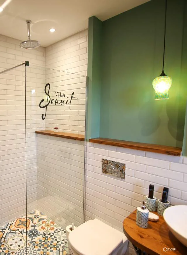 OFROJME AKOMODIM NE NJE NGA HOTELET ME MIKPRITESE DHE TE REHATSHEM NE KORCE, VILA SONNET