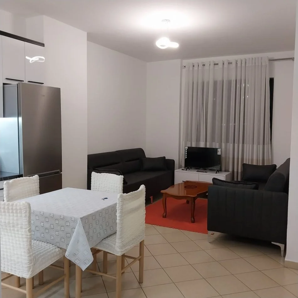 Tirane, jepet me qera apartament 1+1+Ballkon Kati 2, 60 m² 400 € (ASTIR)