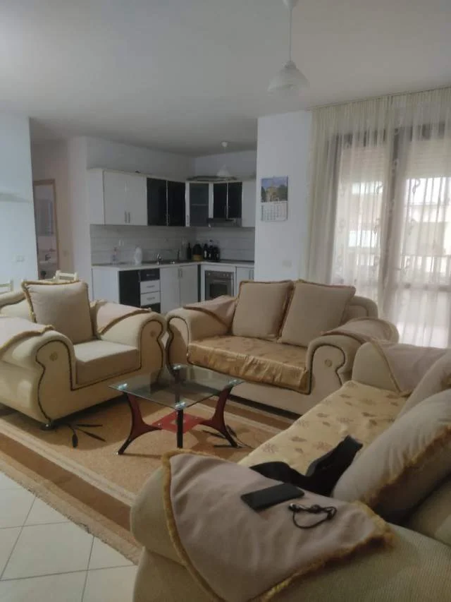 Tirane, jepet me qera apartament 2+1+BLK Kati 2, 100 m² 40.000 Leke (selite)