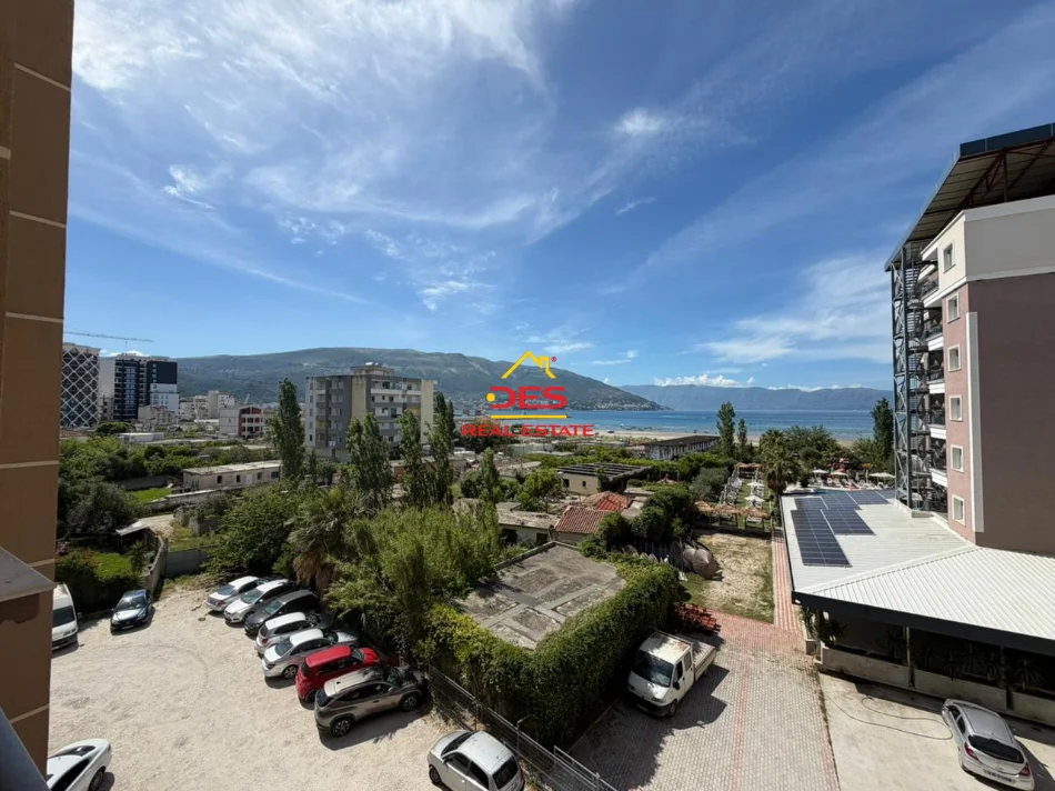 Vlore, shitet apartament 2+1+Ballkon Kati 3, 88 m² (Rruga Sazani)