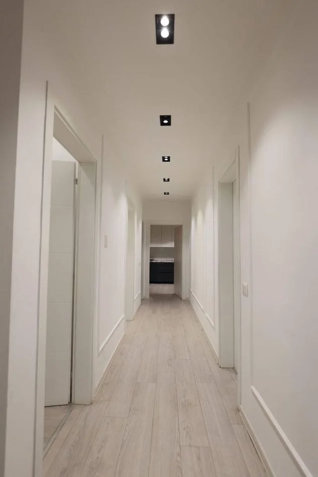 jepet me qera 2+1+Ballkon Kati 4, 600 € (TEODOR keko)