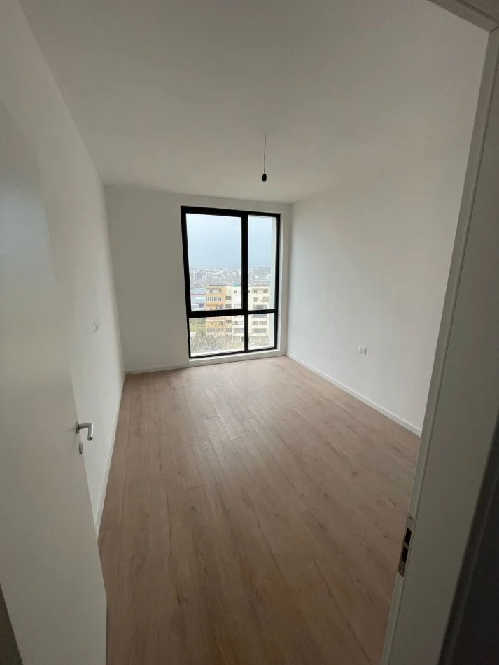 Tirane, shitet apartament 2+1+Ballkon Kati 2, 110 m² 176.000 € (Rruga Filip Jano)