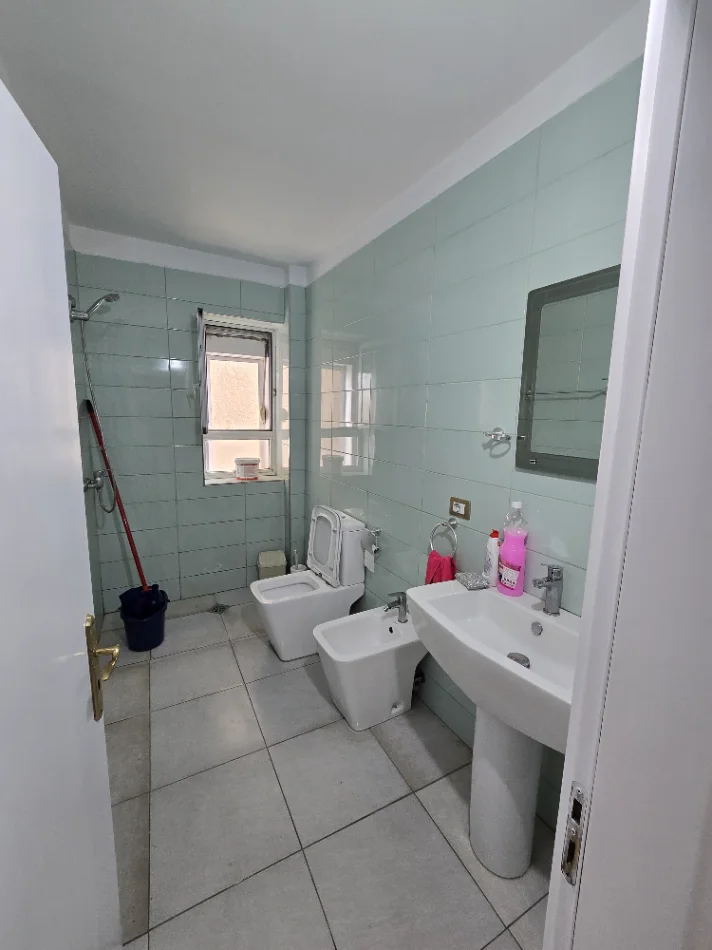 Durres, shitet apartament 2+1+Ballkon Kati 3, 92 m² 125.000 € (Muzeumi, Durres)
