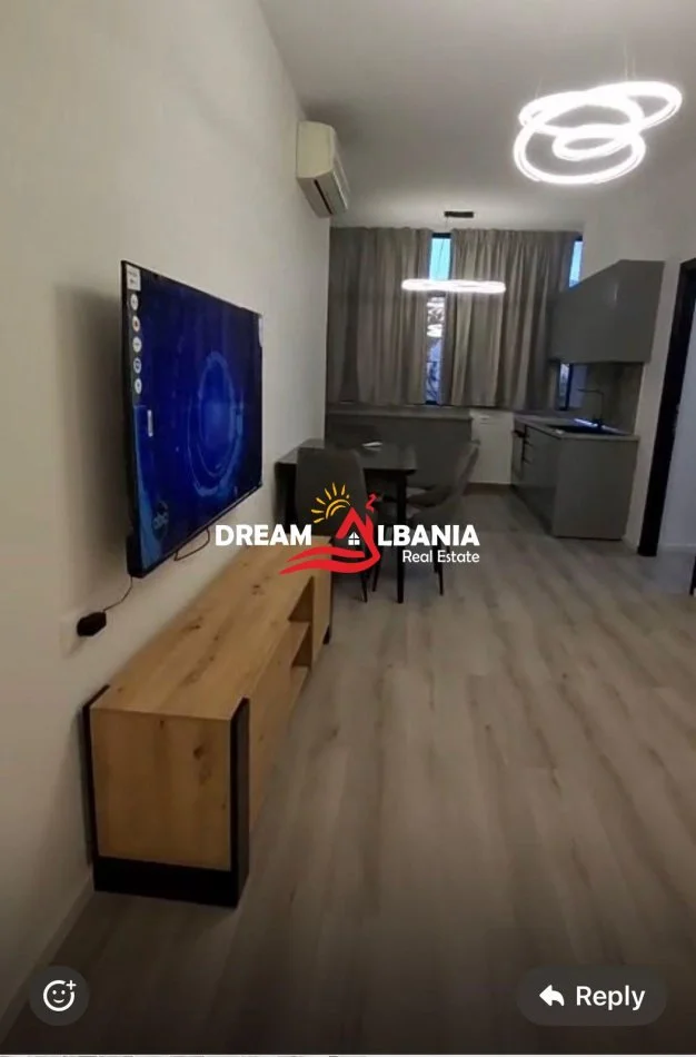 Tirane, jepet me qera apartament 1+1 Kati 2, 70 m² 650 € (rruga Fortuzi)
