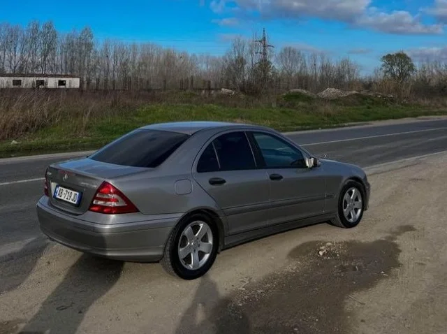 Tirane, MAKINA ME QERA DUKE FILLUAR NGA 15-20€ Benzin+Gaz, manuale | automatike, Kondicioner