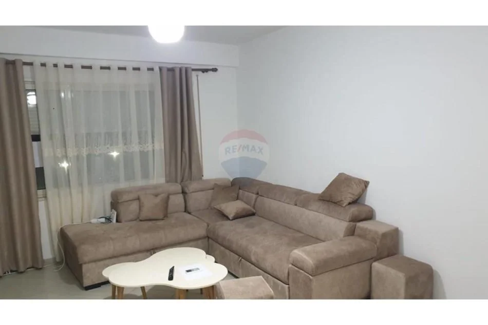 jepet me qera , 80 m² 50.000 € (Apartament 2+1+2 me qira Fresk)