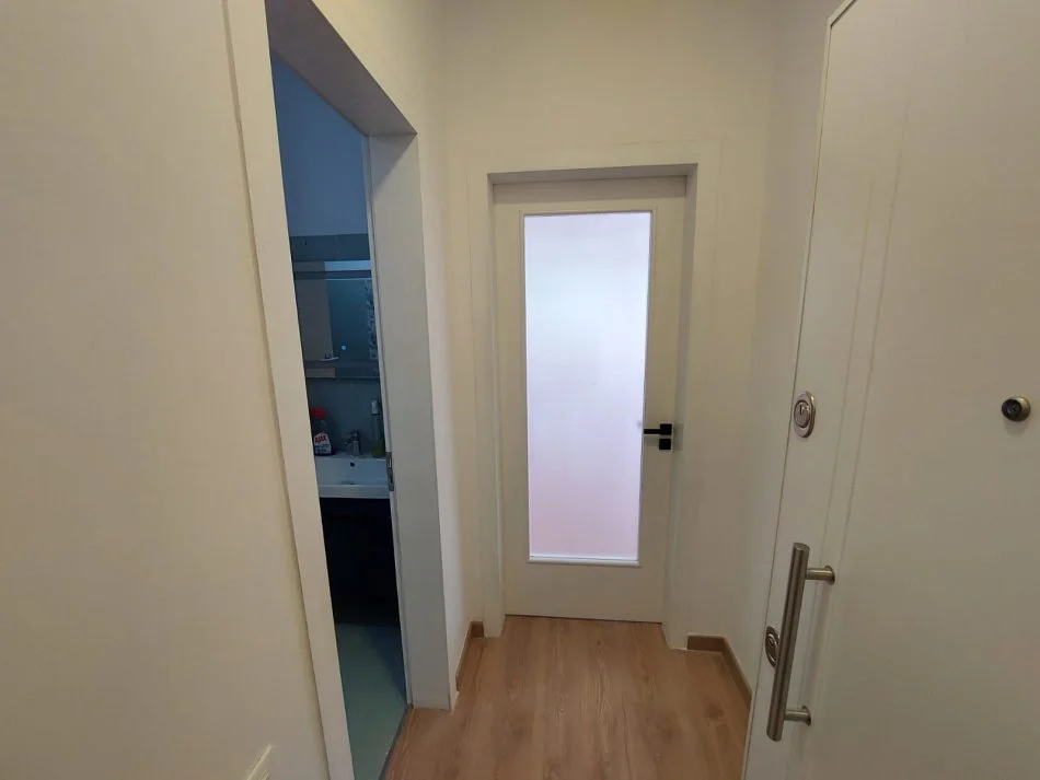 Tirane, shes apartament 2+1+Ballkon Kati 3, 89 m² 140,000 € (Kodra e Diellit