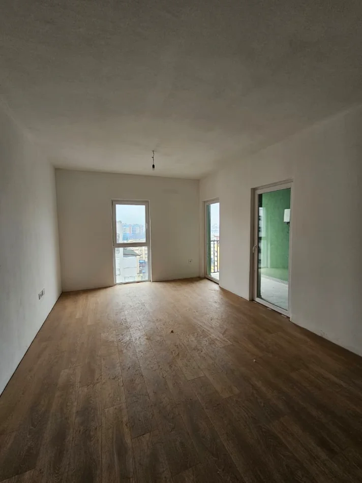 Tirane, shitet apartament 2+1 Kati 7, 95 m² 125.000 € (TIRANA ENTRY 2)