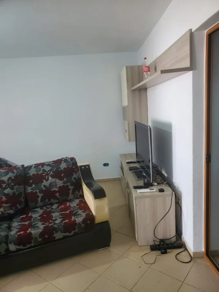 Tirane, shitet apartament 2+1+Ballkon Kati 3, 92 m² 110.000 € (rruga muhamet deliu)