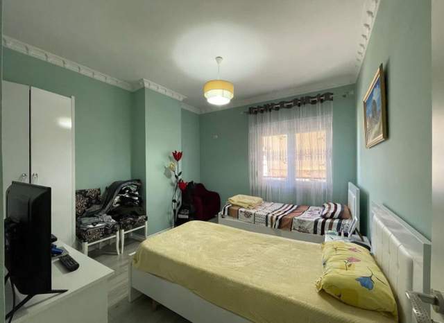 Tirane, shes apartament 2+1 Kati 4, 105 m² 165.000 Euro (Shkelqim Fusha)