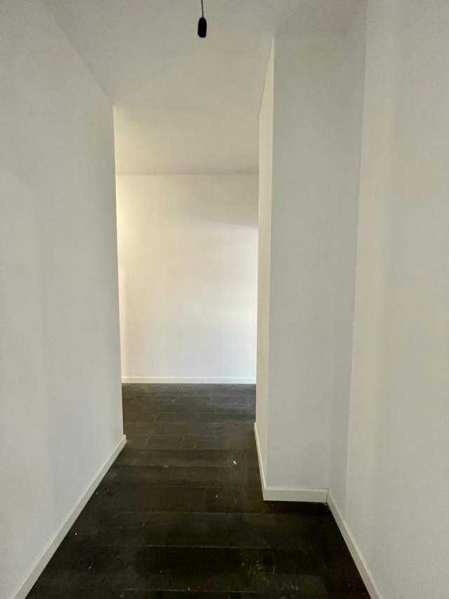 Tirane, shes apartament 1+1 Kati 3, 64 m² 131.600 Euro (Rruga e Barrikadave)