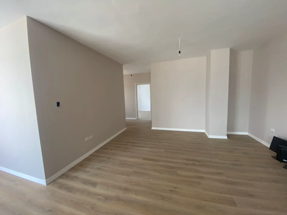 Tirane, shitet apartament 2+1+Aneks+Ballkon Kati 9, 116 m² 170.000 € (Yzberisht)