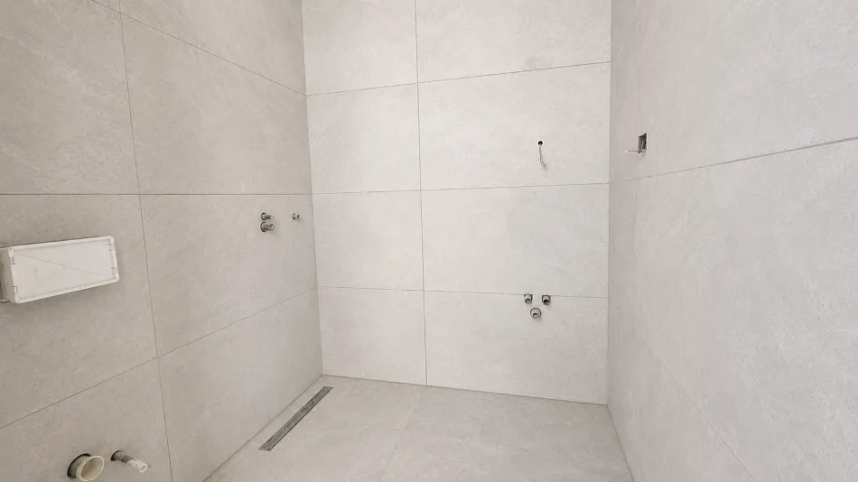 Tirane, shitet apartament 1+1+Ballkon Kati 9, 135.000 € (21 Dhjetori)