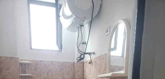 Tirane, jepet me qera apartament 1+1+A+BLK Kati 1, 70 m² 21.000 Leke (MYSLYM KETA)