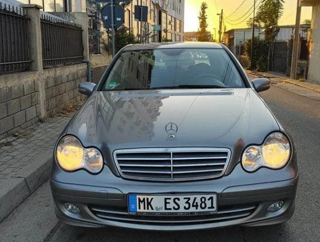 Tirane, MAKINA ME QERA DUKE FILLUAR NGA 15-20€ Benzin+Gaz, manuale | automatike, Kondicioner