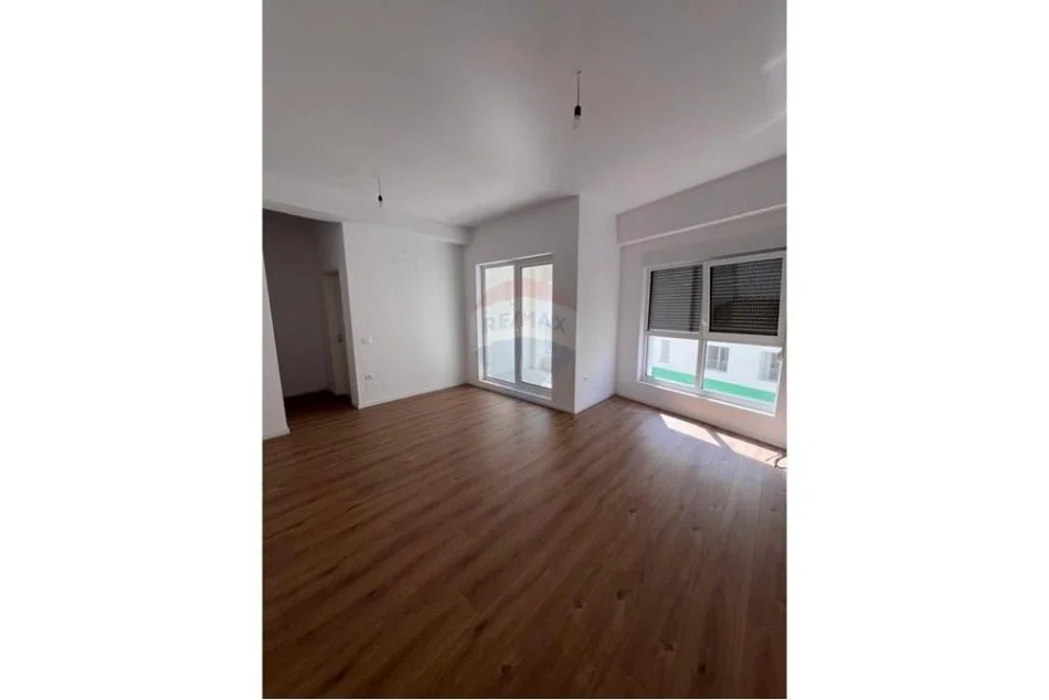 shitet , 55 m² 102.000 € (Apartament 1+1 ne Shitje - Rezidenca Kaimi)