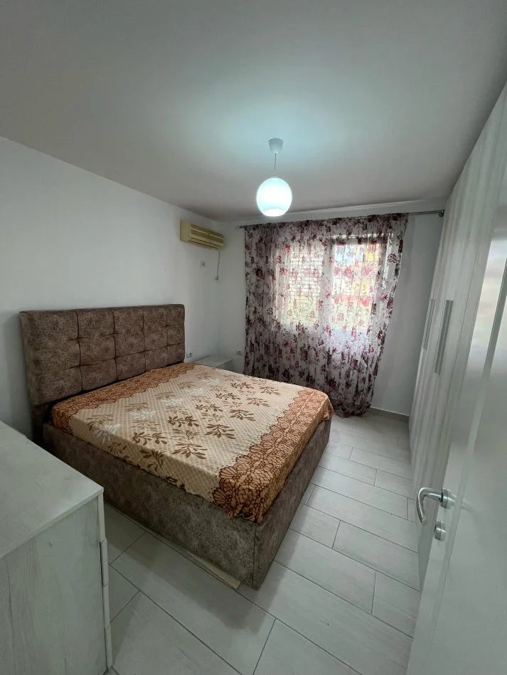 Tirane, shitet apartament 2+1 Kati 3, 83 m² 158.000 € (Rruga e Kavajes)