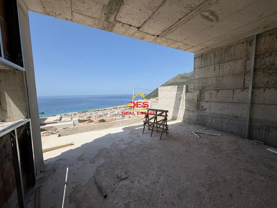 Vlore, shitet 3+1+Ballkon Kati 0, 196 m² 985.000 € (Palasë, Dhërmi, Vlorë)