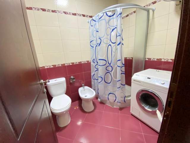 Tirane, jepet me qera apartament 2+1+A+BLK Kati 4, 110 m² 600 Euro (Don bosko)