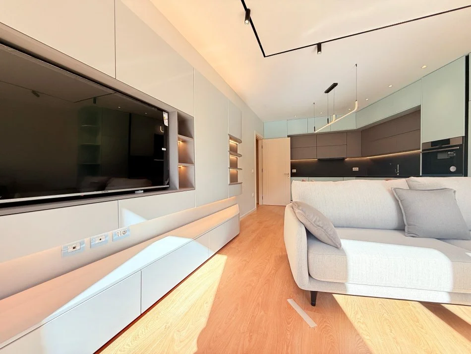 Tirane, jepet me qera apartament 2+1 Kati 2, 90 m² 1.500 € (Kopeshti Zoologjik)