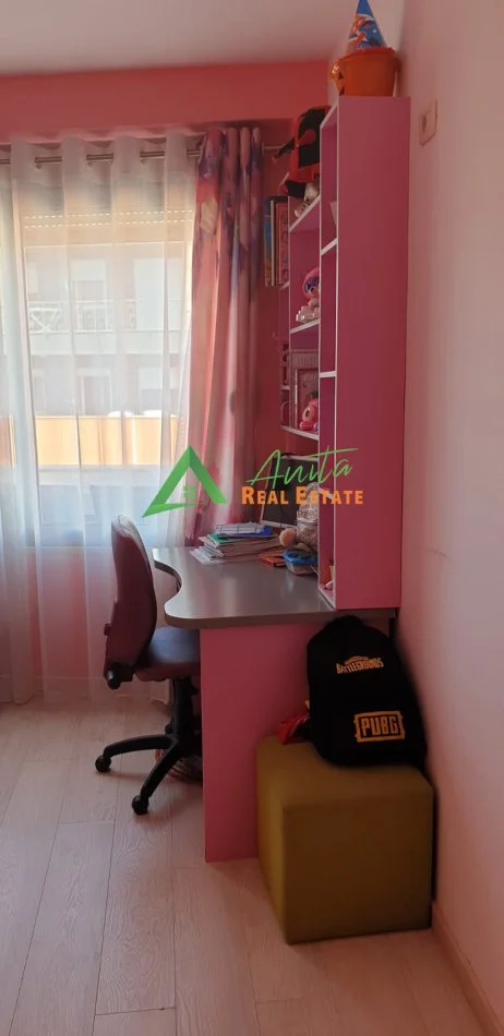 Tirane, jepet me qera apartament 2+1 Kati 7, 85 m²  (Misto Mame)