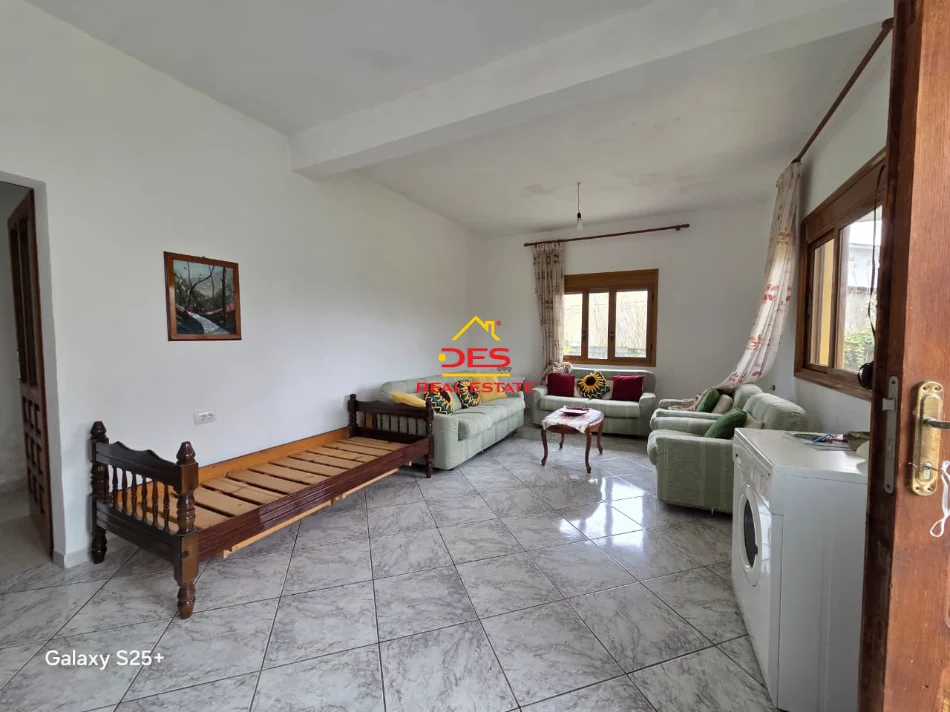 Vlore, jepet me qera shtepi 2+1+Ballkon Kati 0, 110 m² 450 € (Rruga Reshat Osmani)