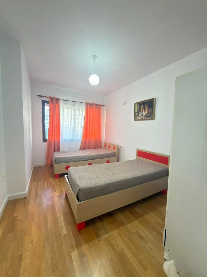 Tirane, shitet apartament 2+1 Kati 4, 110 m² 181.500 € 