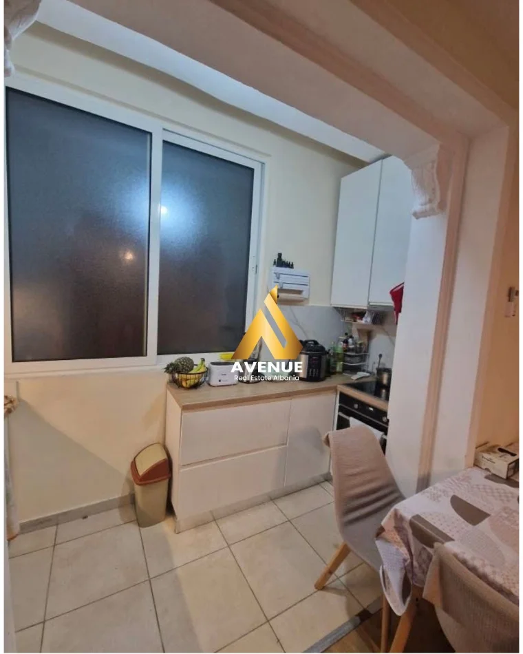 Tirane, shitet apartament 1+1 Kati 4, 49 m² 125.000 € (Rruga Mine Peza)