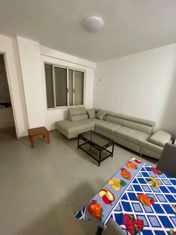 Tirane, jepet me qera apartament 1+1 Kati 6, 72 m² 350 € (Bulevardi migjeni (kmy))
